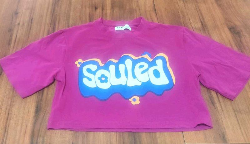 Trendy Pink Graphic Crop Top