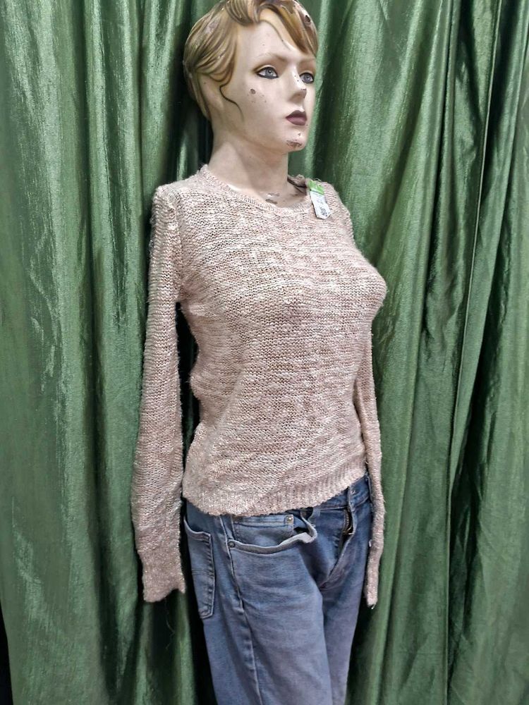 Chic Textured Knit Sweater