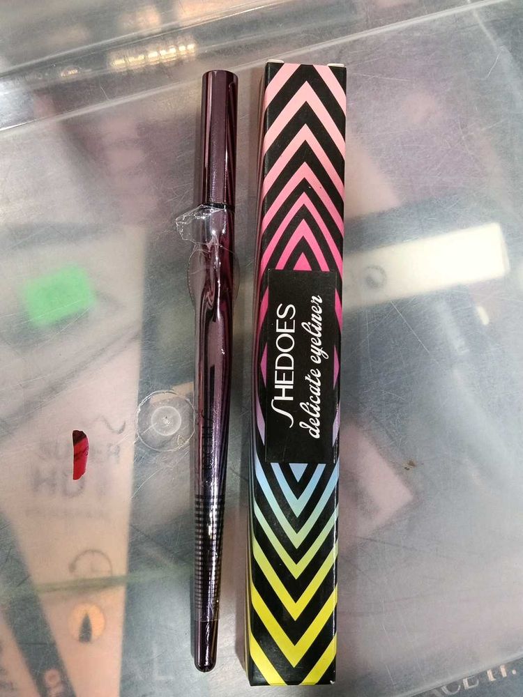 SHEDOES Delicate Eyeliner
