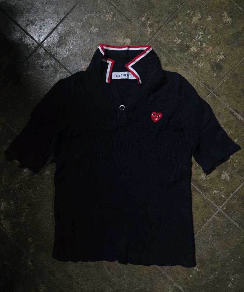 Comme des Garcons Play Heart polo T