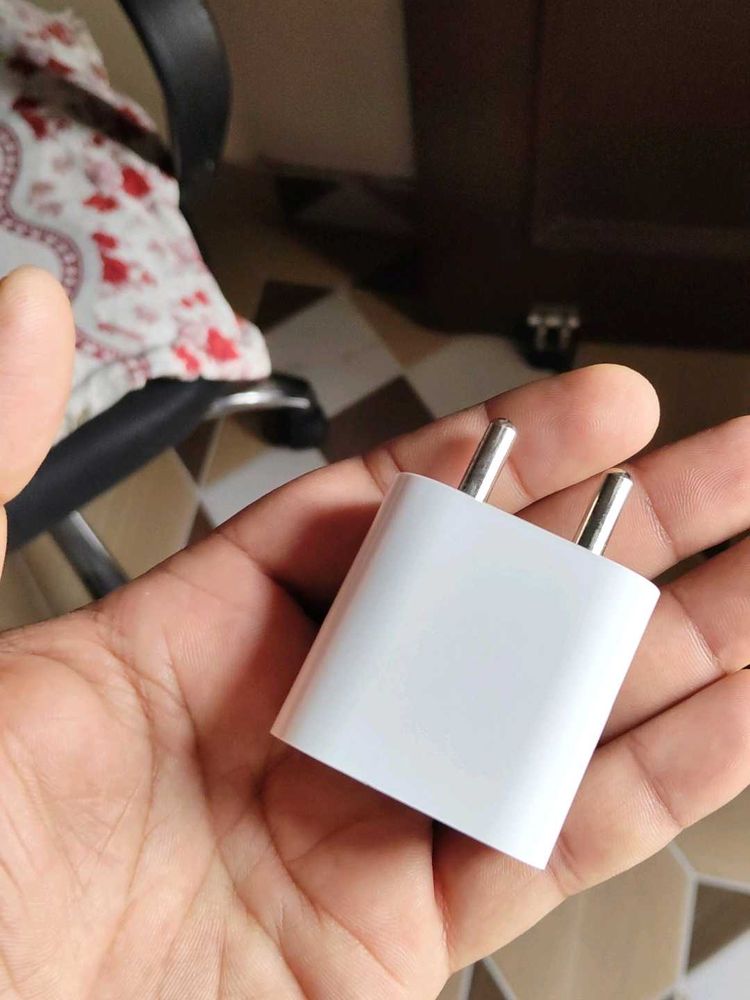 Iphone Charger (Adaptor Only)