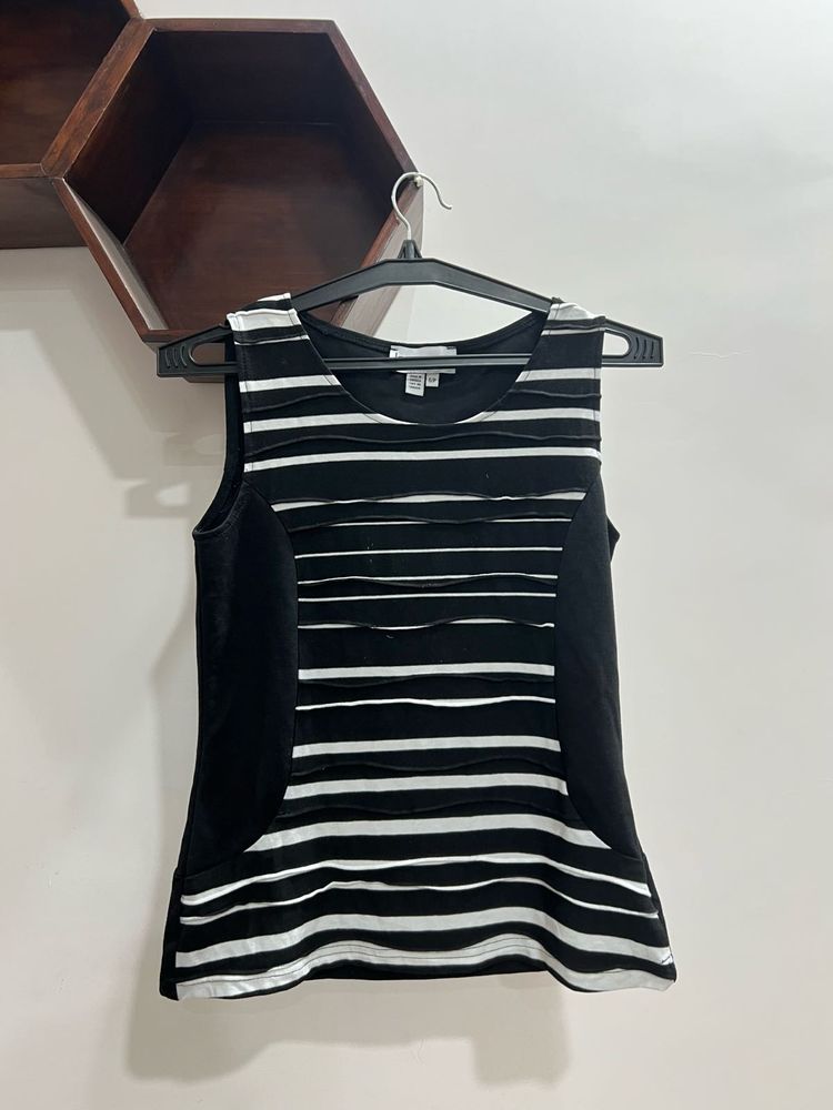 Black &amp; White Striped Sleeveless Top