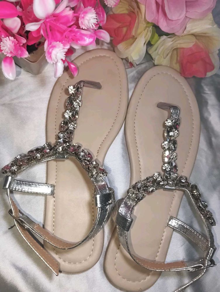 Sandal
