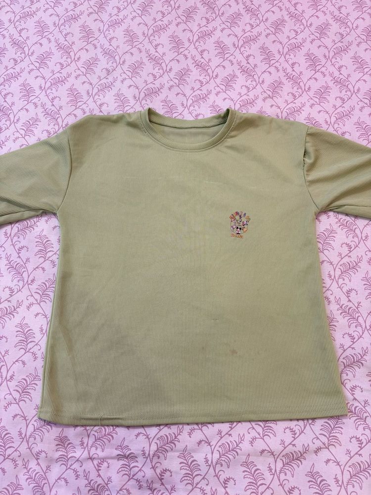 Green Long Sleeve Top