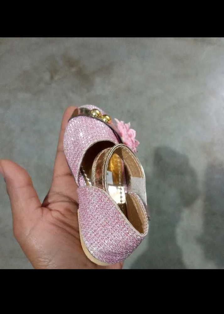Girls Shoe
