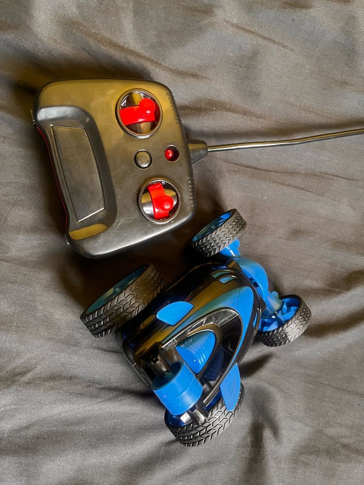 Fully new remote car(rechargeable)