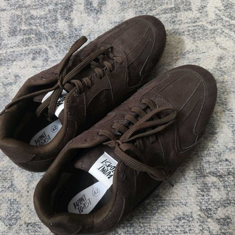 Brown Suede Casual Sneakers