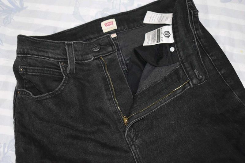 Levi's Black Denim Jeans