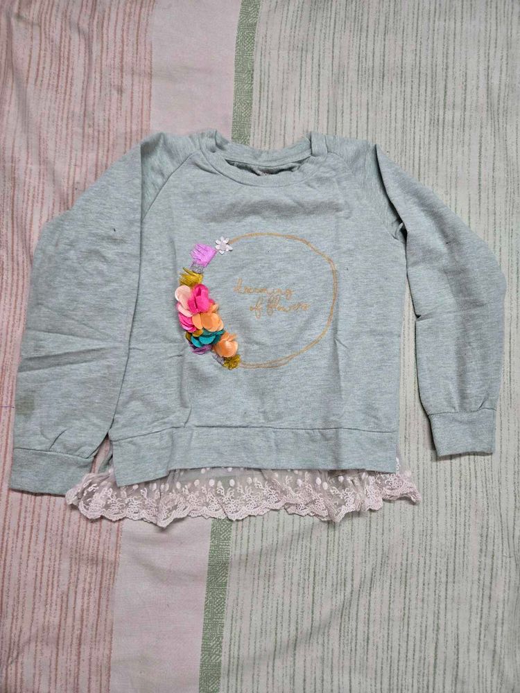 Grey Embroidered Flower Sweatshirt
