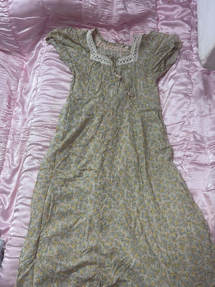 Vintage Floral Maxi Dress