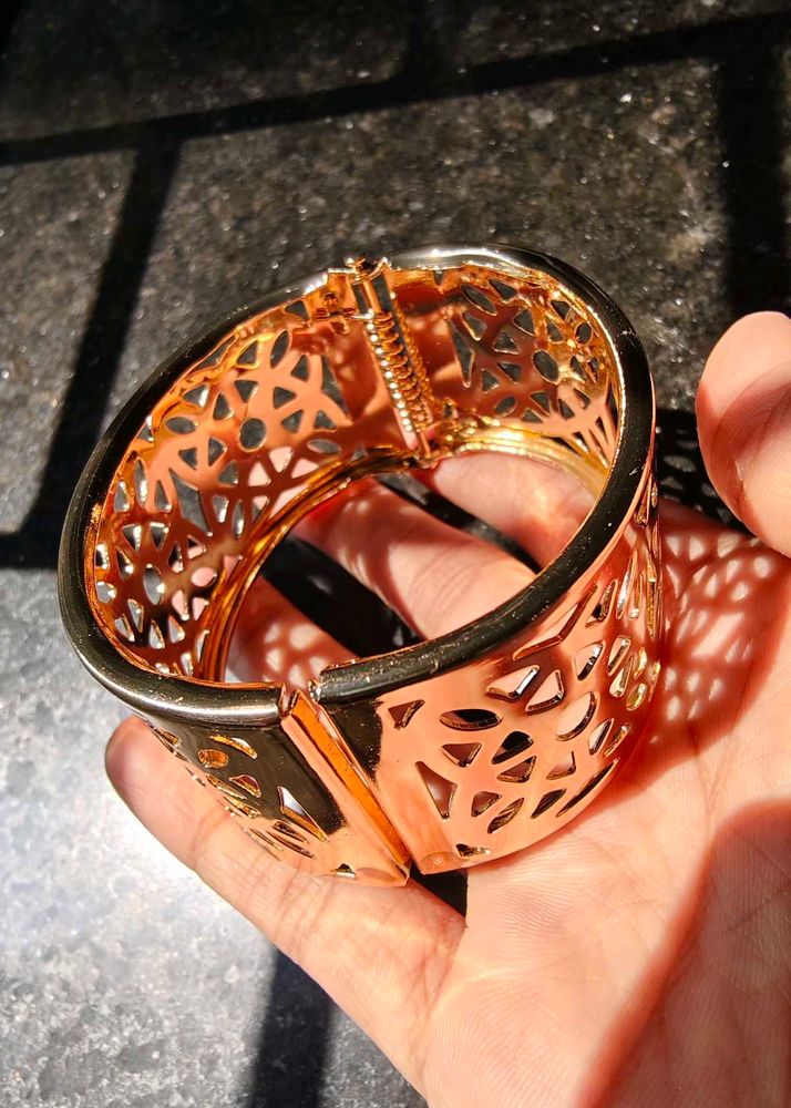 Luxury Gold Cutwork Cuff Kada – Star Jali Design |