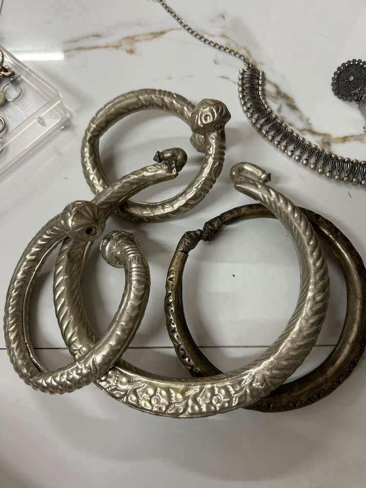 Vintage Silver Tone  Bangles,hasli &amp; kada fo