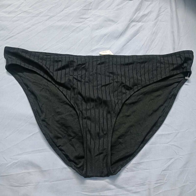 Black ⚛️Ribbed Briefs