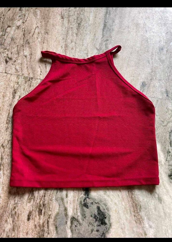 Chic Red Sleeveless Halter Neck Crop Top