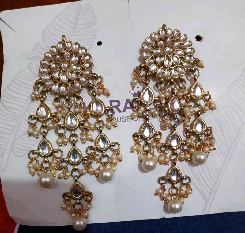 Elegant Kundan Earrings