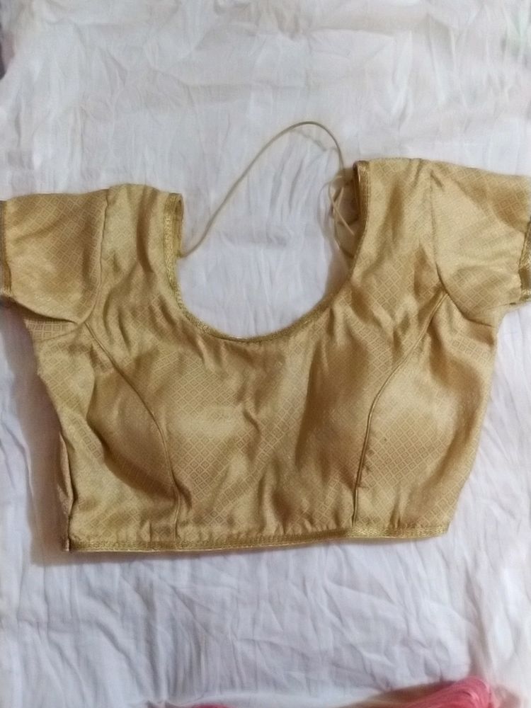 🤩Offer🤩Golden Shining Blouse