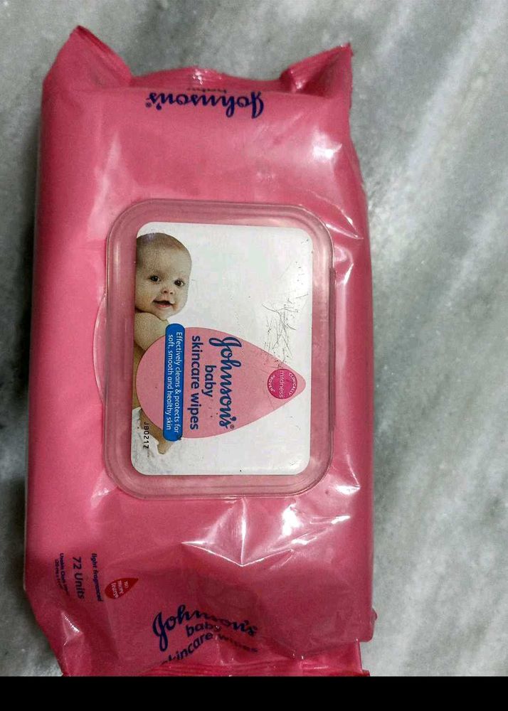 Johnson's Baby Wipes