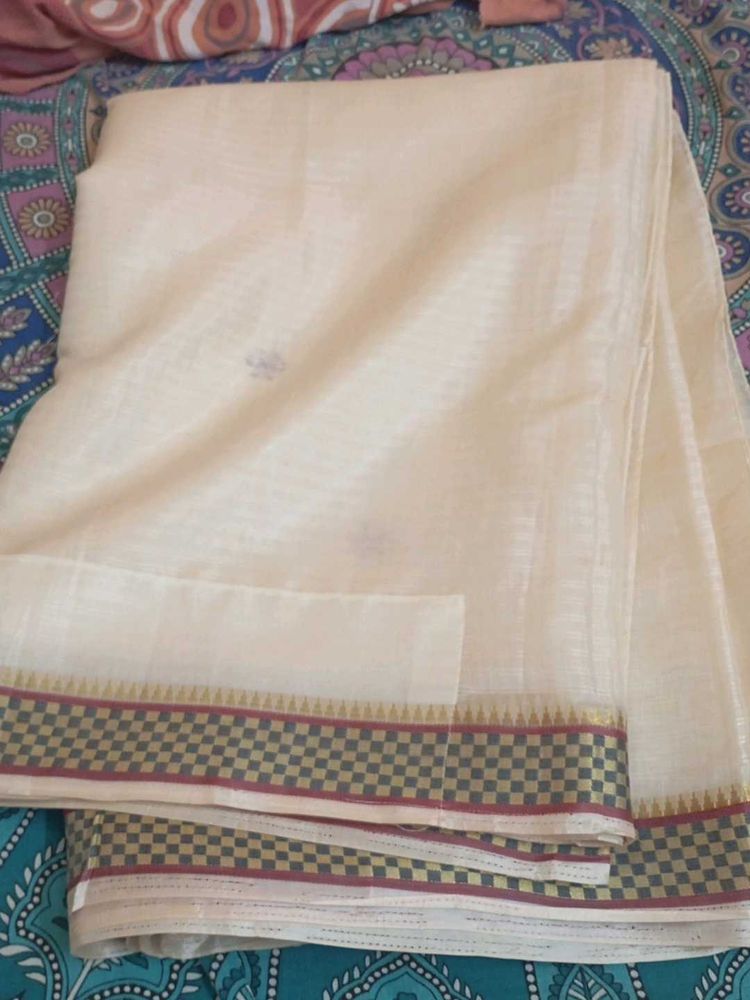 Elegant Cream Saree