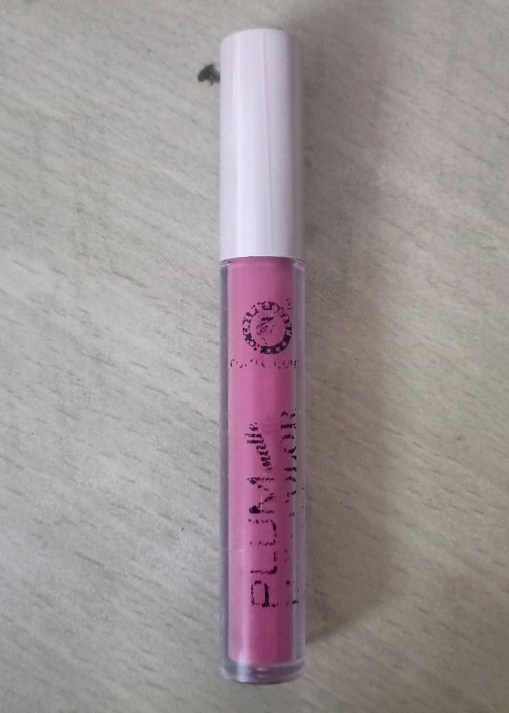 Plum Stylish Met Me Pink Lipstick