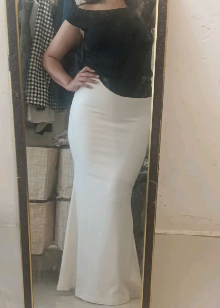 Solid White Ethnic Skirt/Petticoat