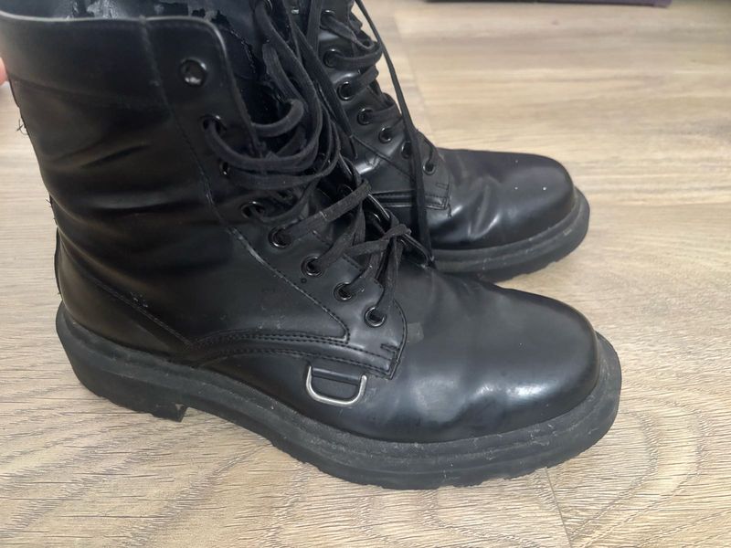 Zara chunky boots
