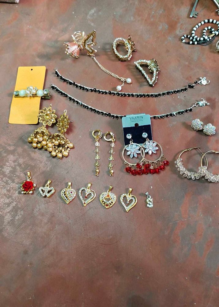 Assorted Women's Jewelry Collection