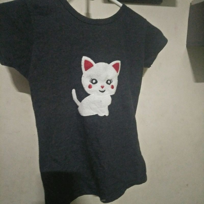 Kitty T-shirt