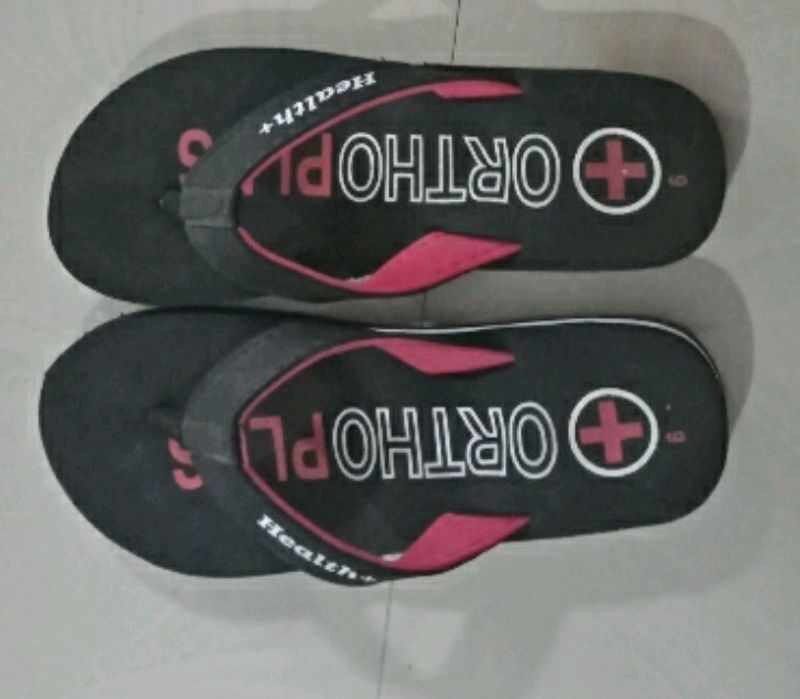 Modern Graceful Women Flipflops &amp; Slippers