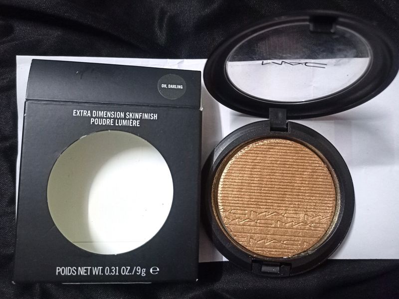 💯 Original MAC HIGHLIGHTER OH DARLING