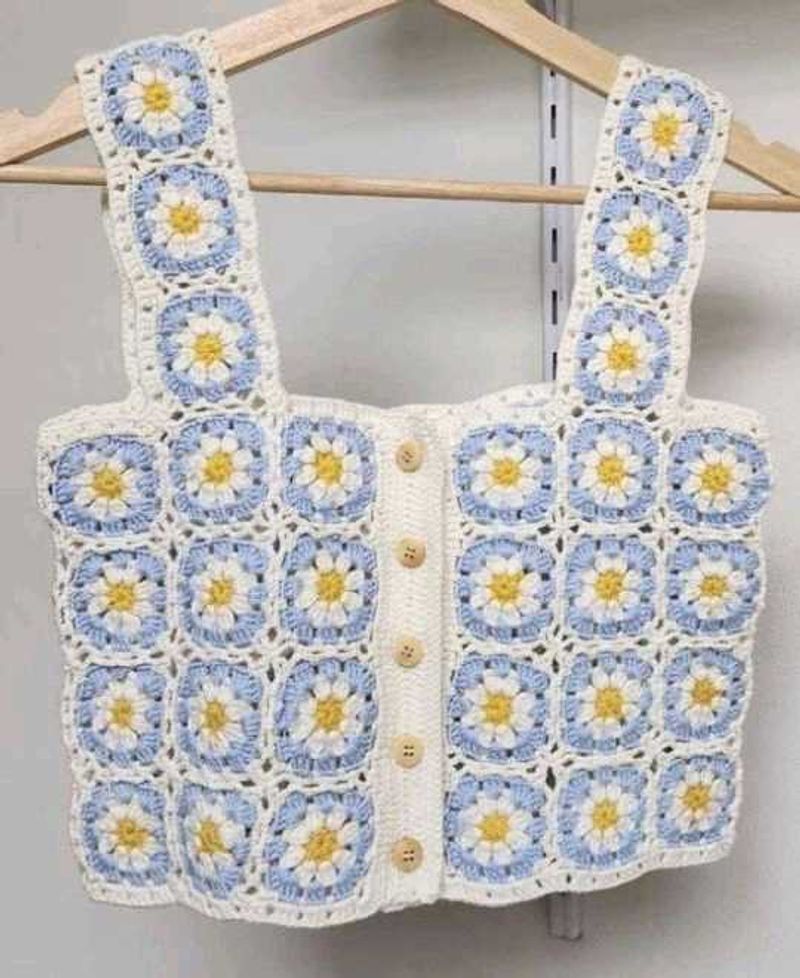 Crochet Daisy Button-Up Crop Top