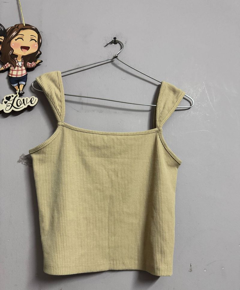 solid tank top