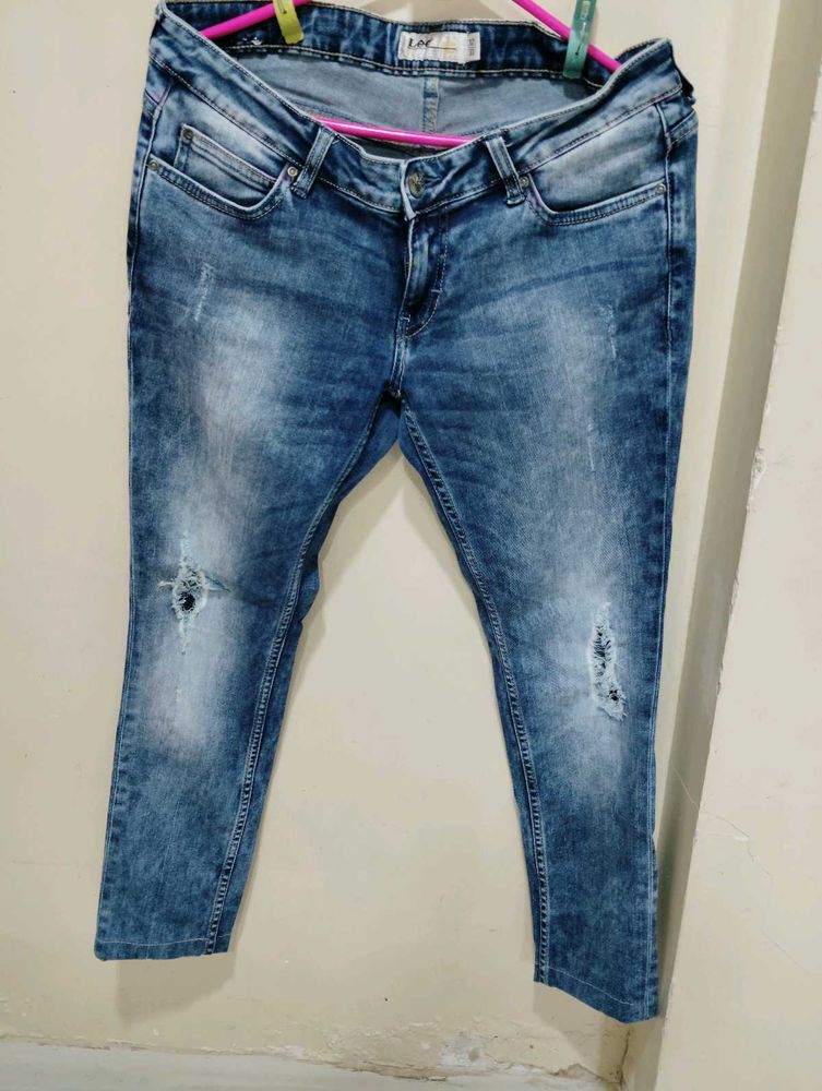 Women jeans
