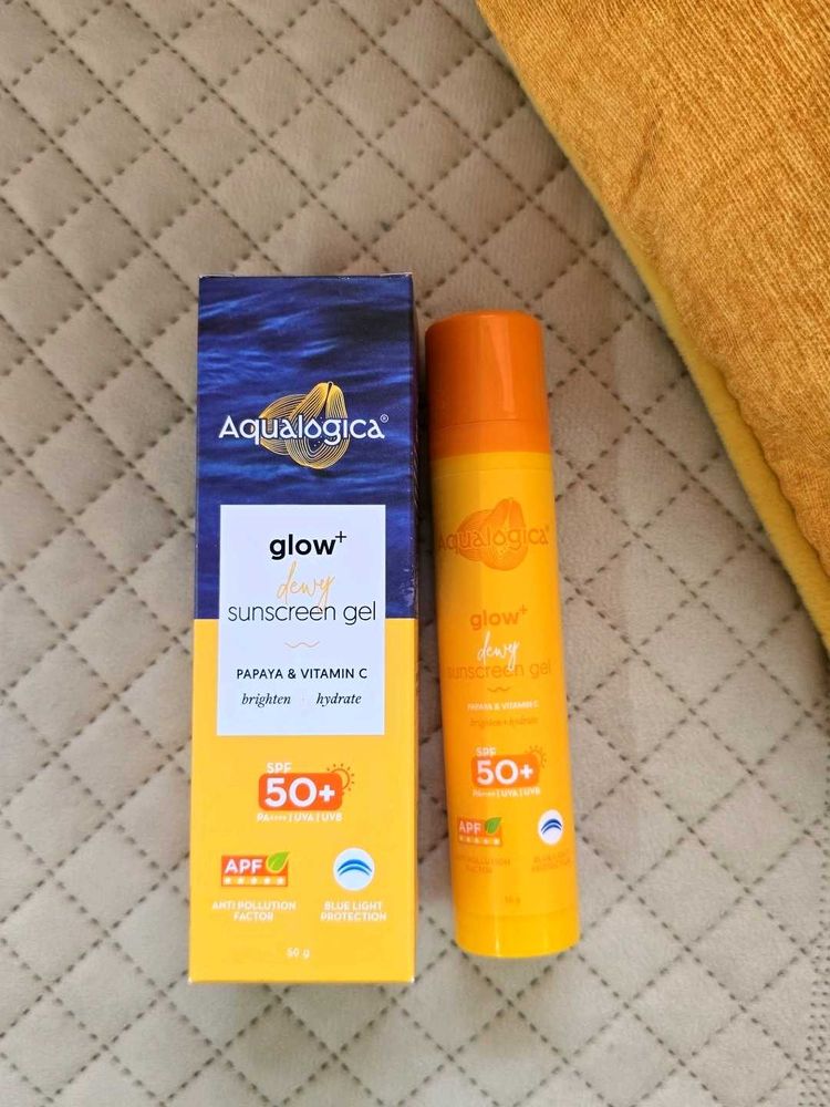 Aqualogica Glow+ Dewy Sunscreen Gel