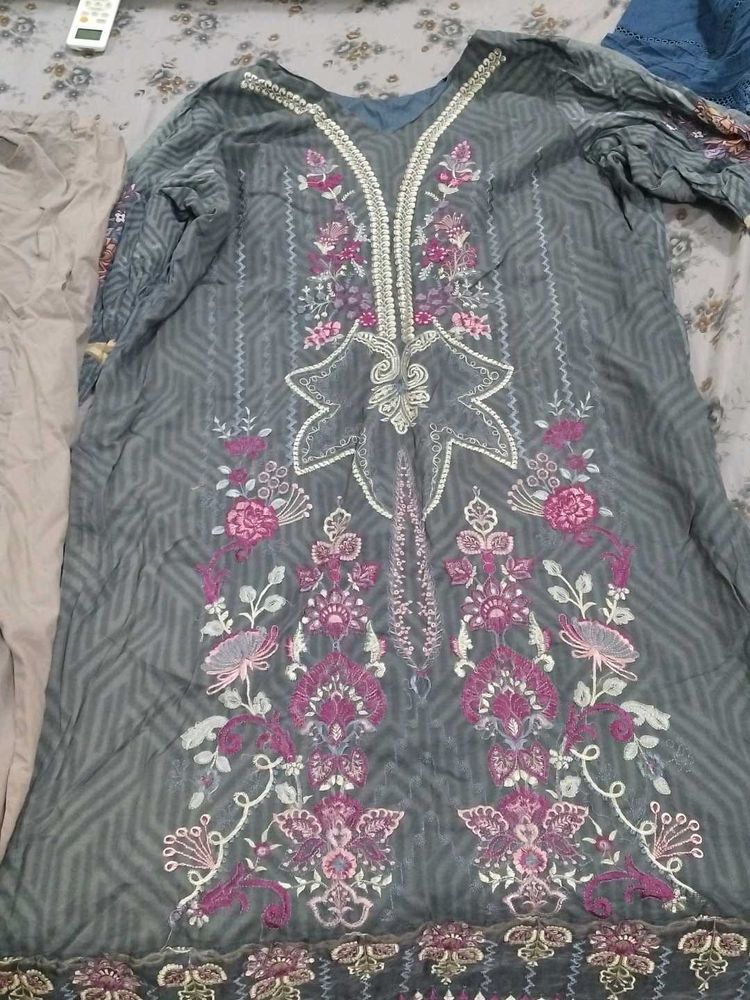 Embroidered Grey Kurta with Salwar