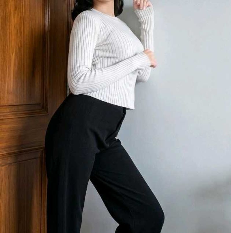 Ribbed Knit Long Sleeve Top