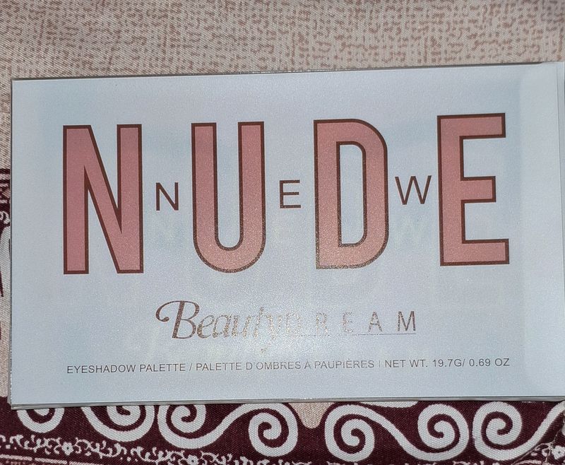New Beauty Nude Eyeshadow