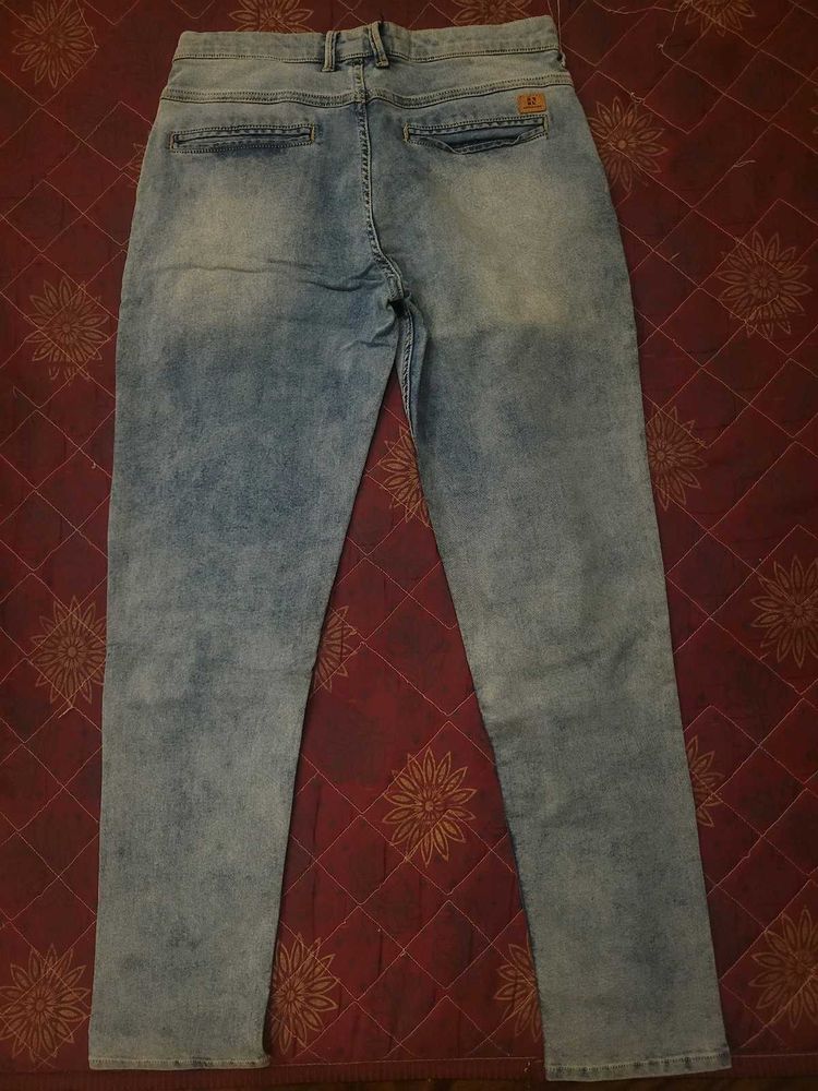 Stylish Light Wash Denim Jeans