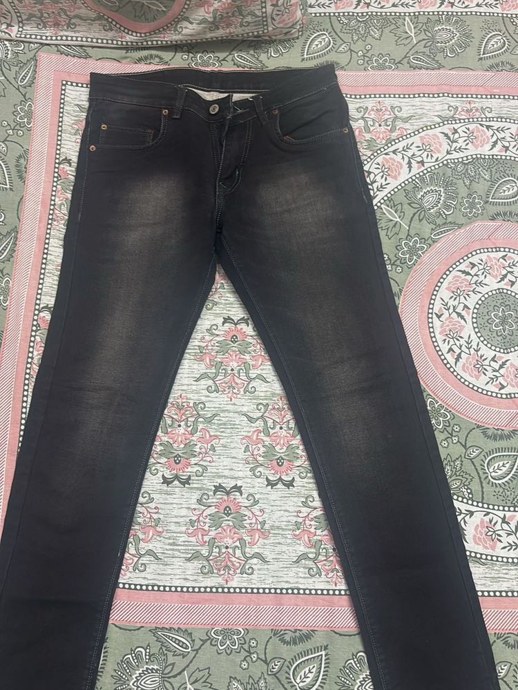 Levi’s Women’s Black Shaded Jeans | Waist 32 | Sty
