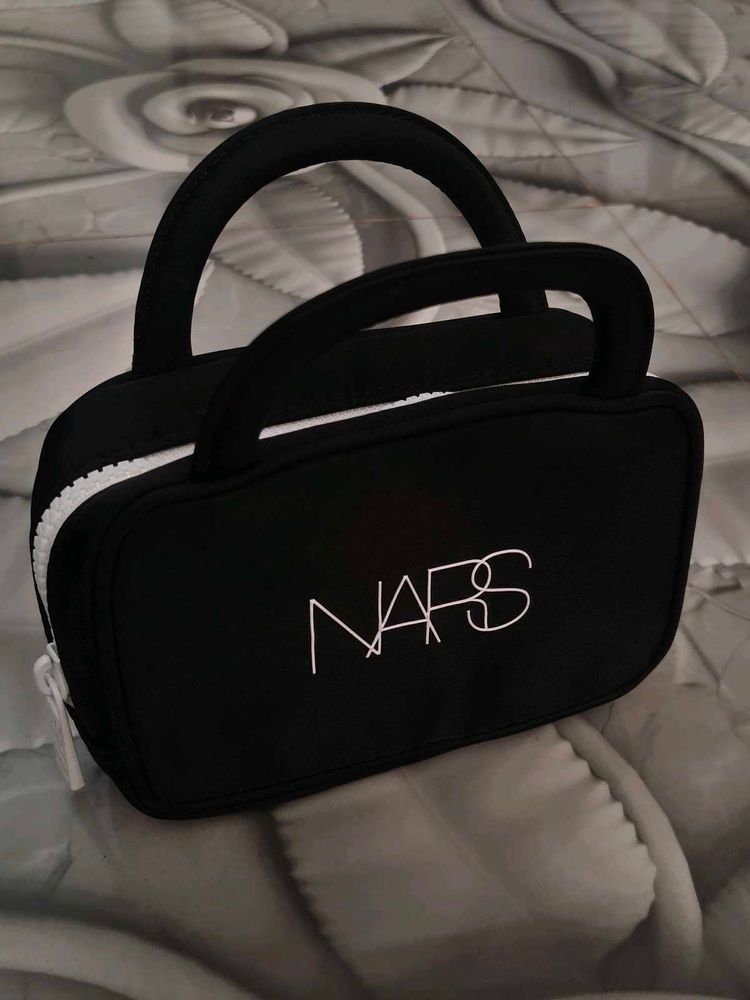 Nars Black bag