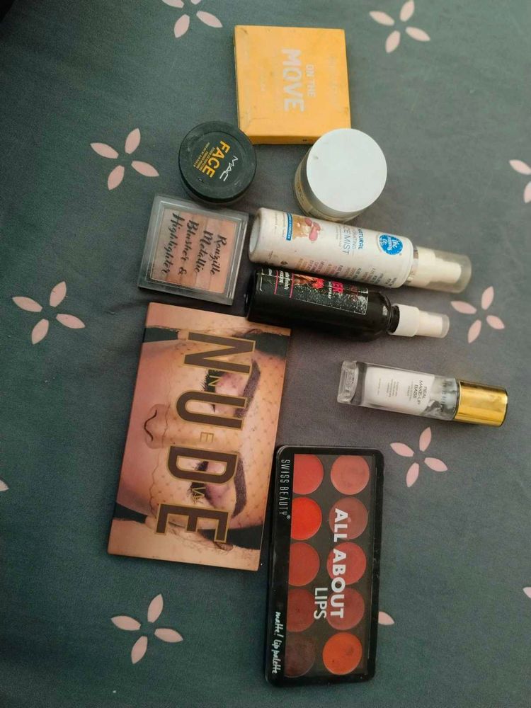 Makeup Bundle - Palettes &amp; More