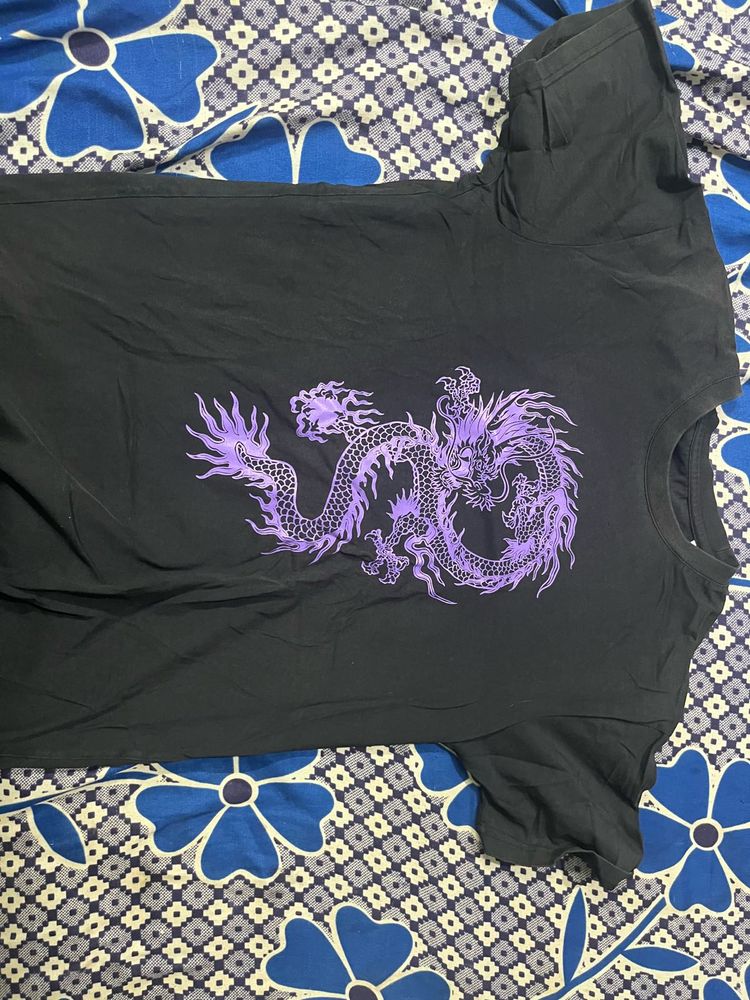 Black Dragon Graphic T-Shirt