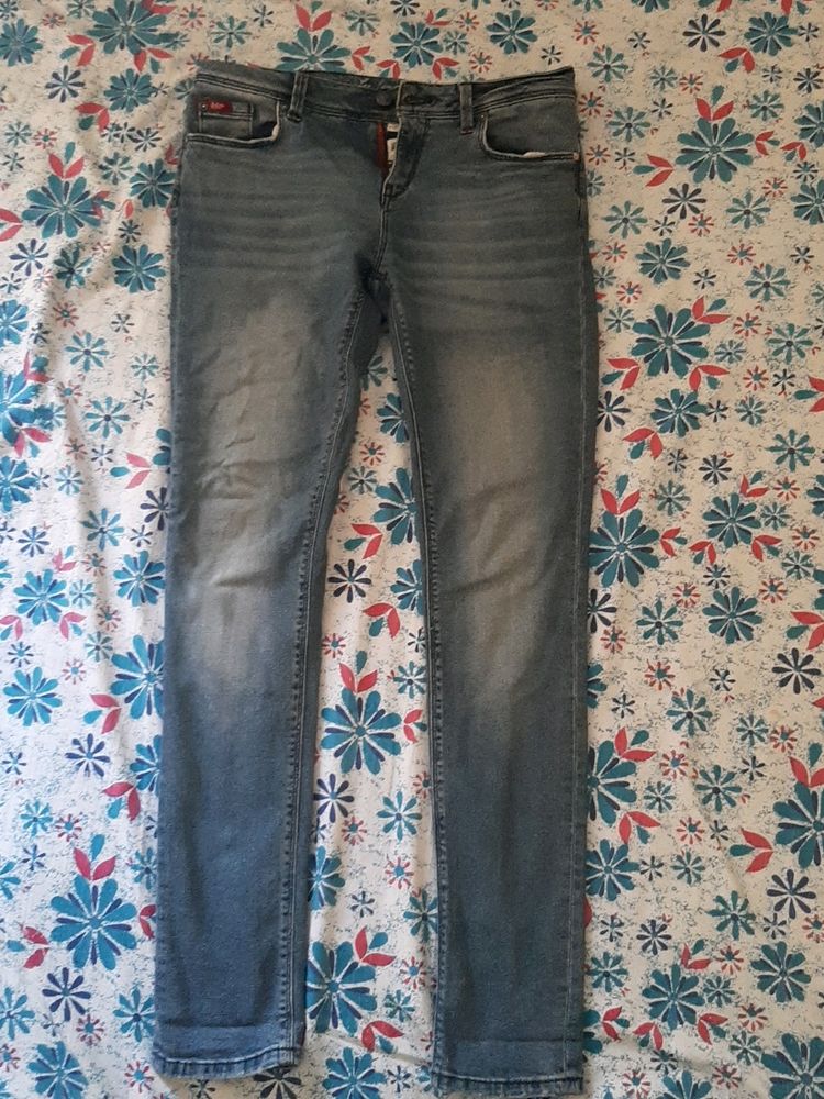 Women's Lee Cooper Jeans Size 28
