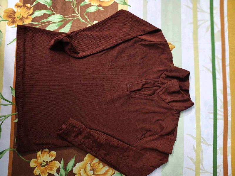 Chic Maroon Long Sleeve Top