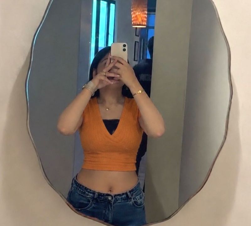 ZARA Orange Ribbed V-Neck Cropped Top