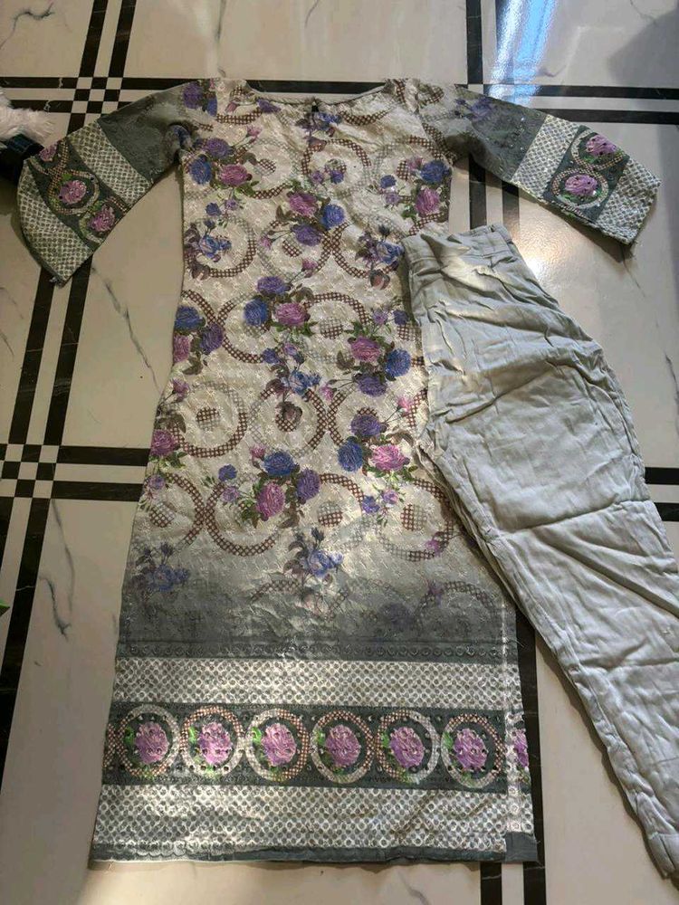 Floral Print Kurta and Pants Set