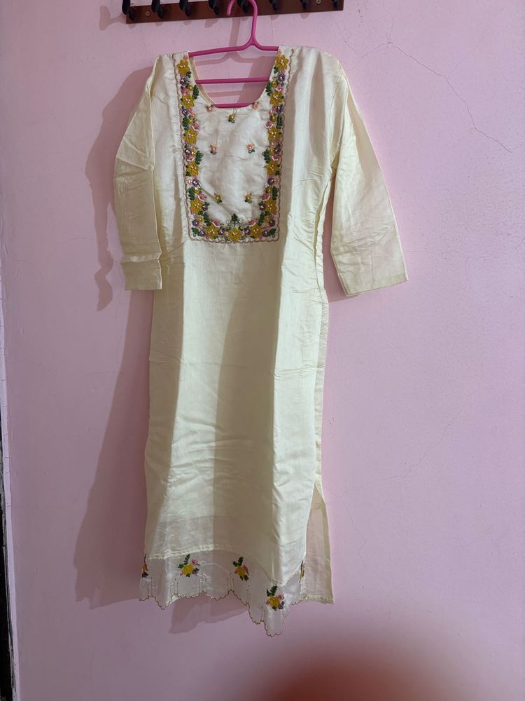 Embroidered Cream Kurta