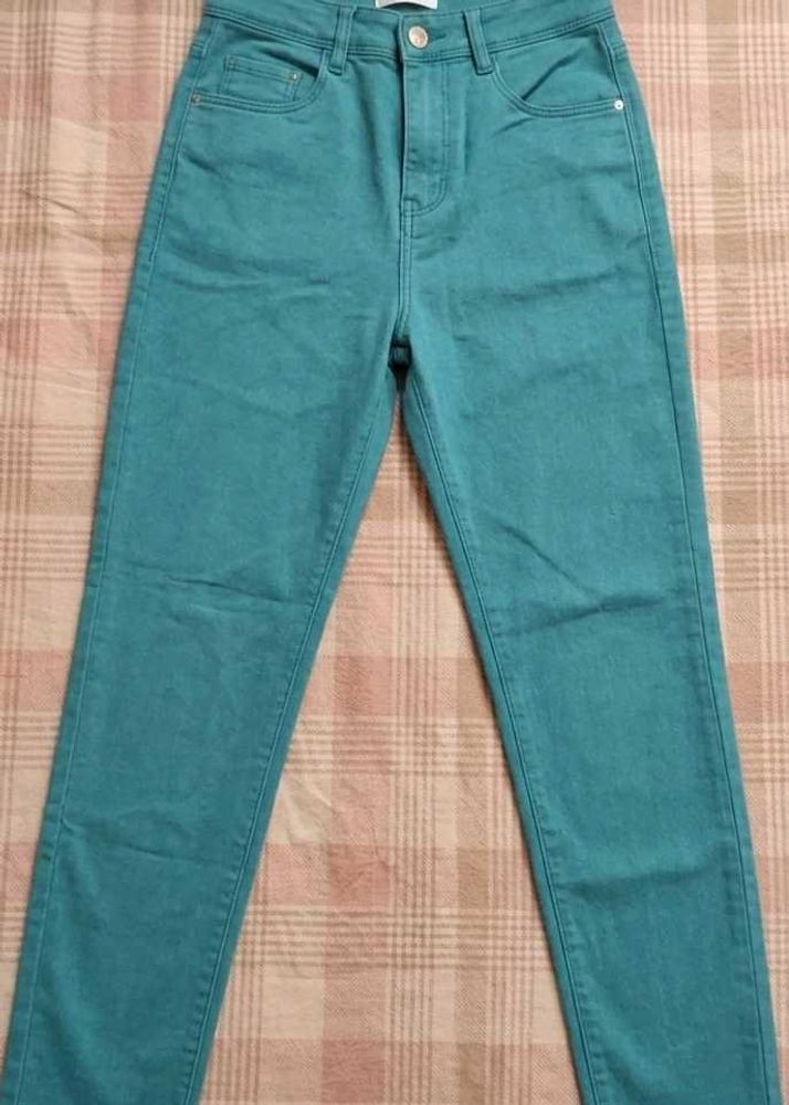 Teal High-Waisted Jeans