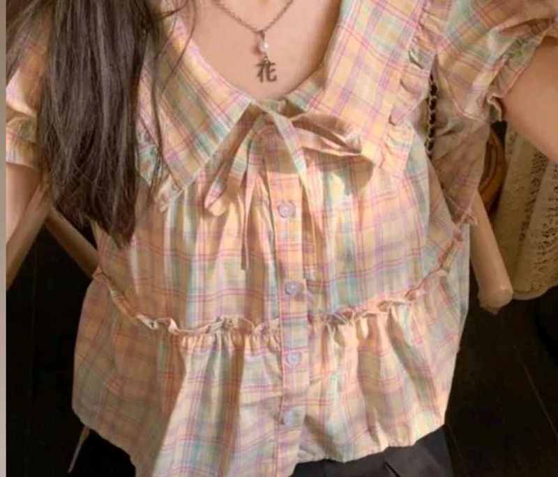 Savana Ruffle Placket Top