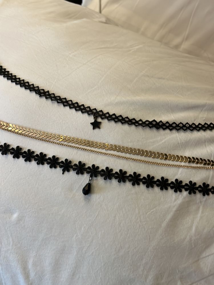 Gorgeous Chokers( Set Of 3)