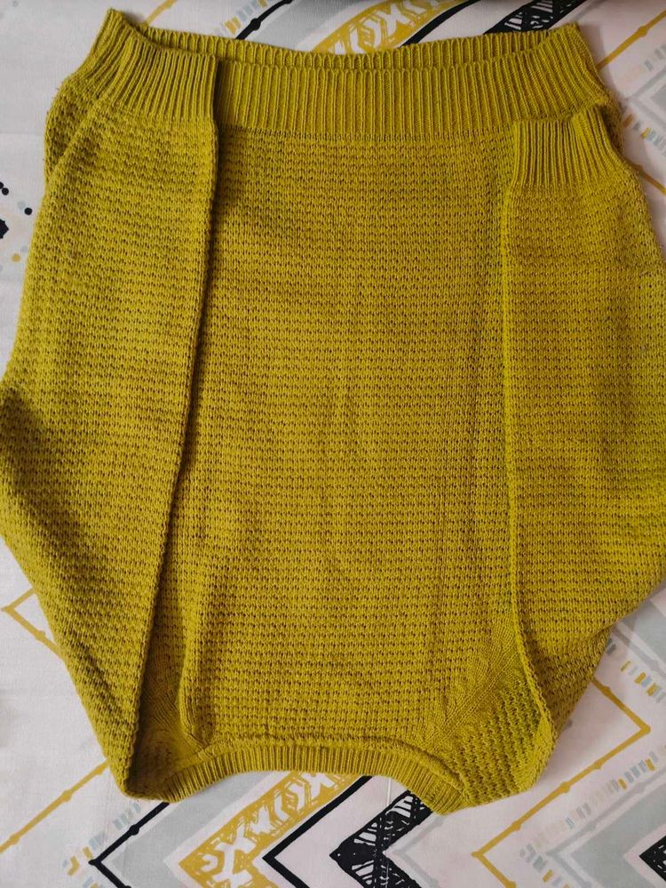 Cozy Mustard Yellow Knit Sweater,Size M